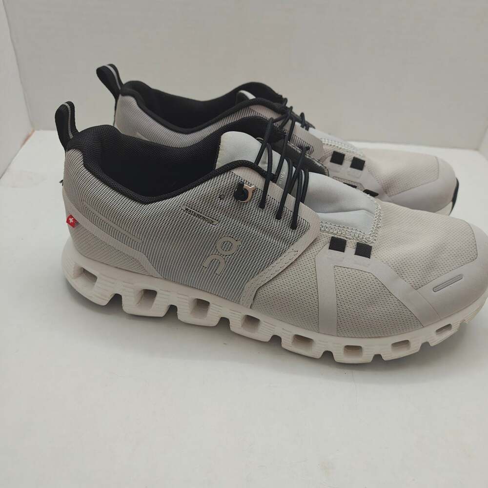 On Cloud 5 Waterproof Womens Size 8 Running Shoes Glacier Grey White - Picture 2 of 10